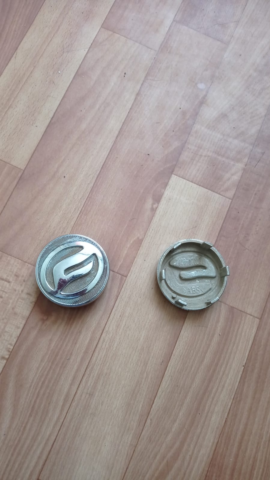 Cf-Moto	7020-070101	Колпачек диска декор Х8 7020-070101 (деталь БУ)